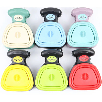 PoochPick™ – Foldable Pooper Scooper with Eco Bags for Dogs
